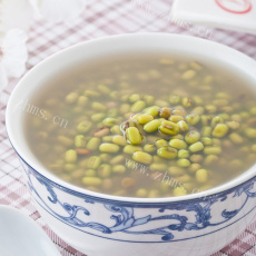 清淡绿豆薏仁汤 