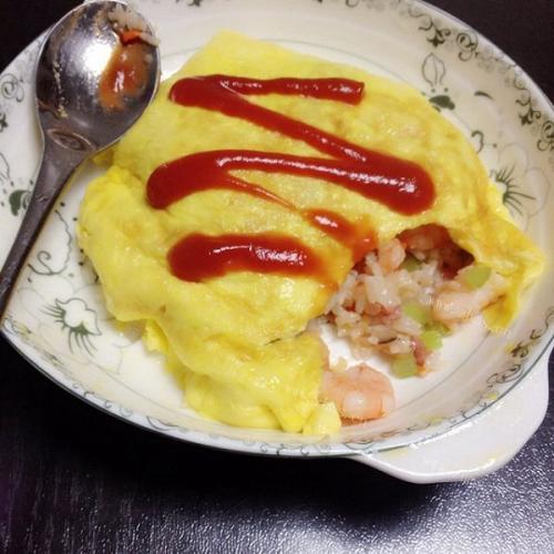 风味日式蛋包饭