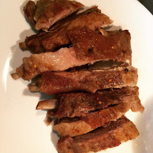 色味俱全的孜然烤羊排