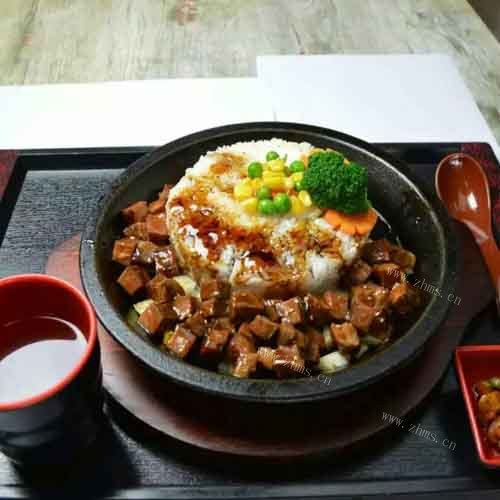 常吃不腻的烤肉饭