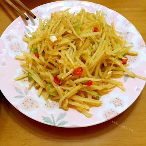 香脆的酸辣土豆丝