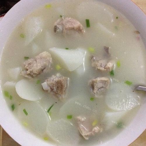 简单易做的萝卜排骨汤