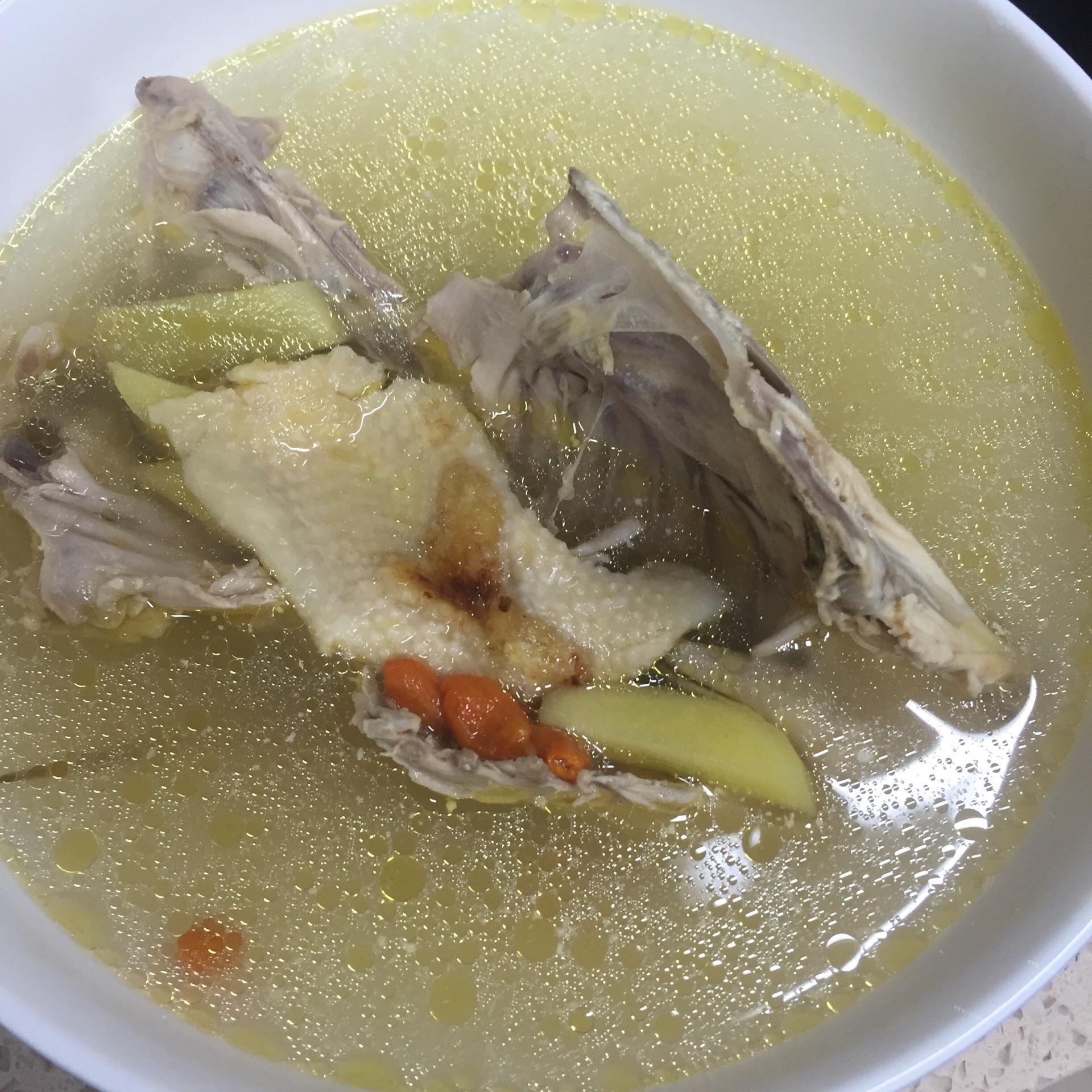 易做的炖鸡汤的做法