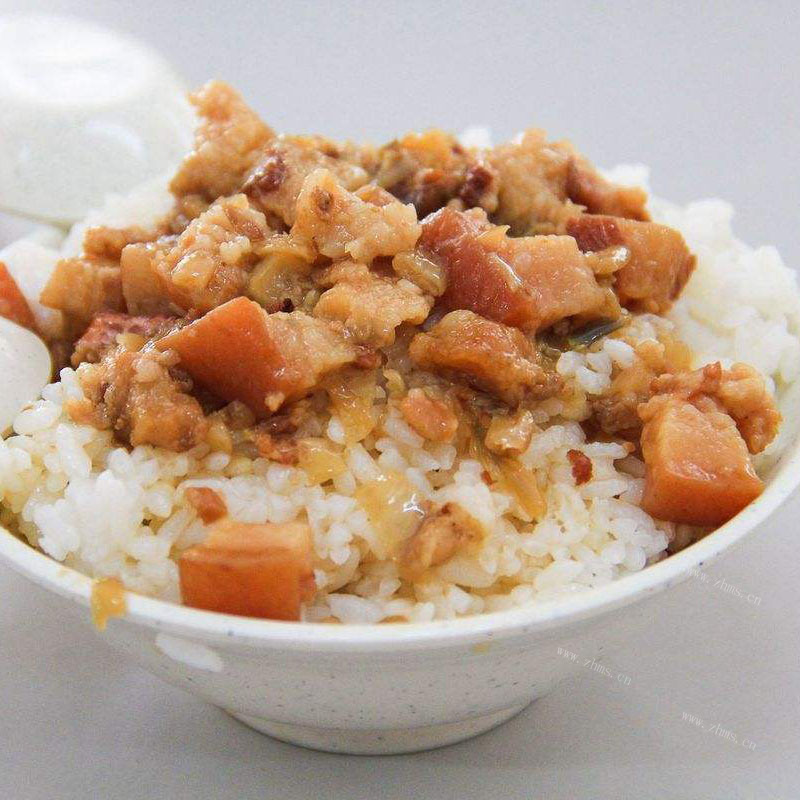自己做的台湾肉燥饭