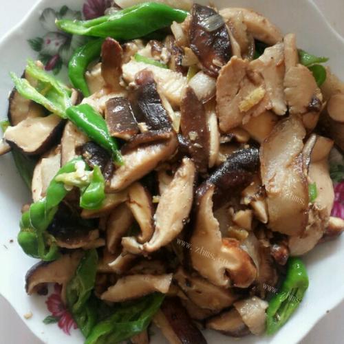 下饭的香菇炒肉的做法