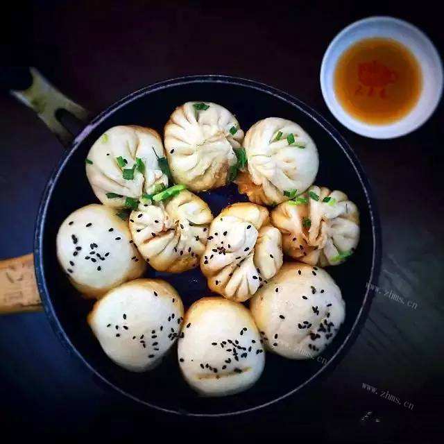 香喷喷的上海生煎