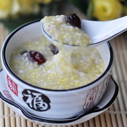 美美厨房之红枣小米粥