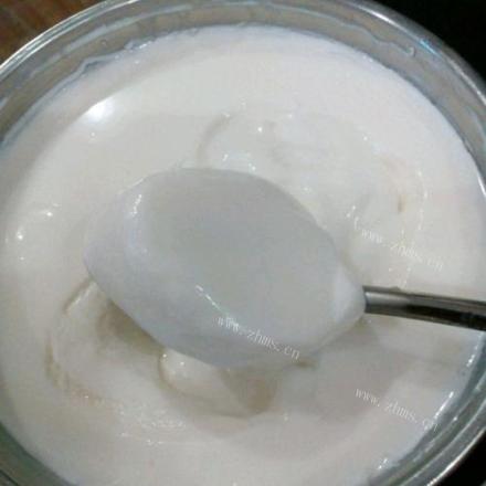 细腻的酸奶机自制酸奶