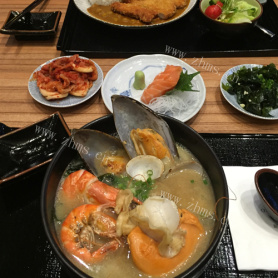 清淡的韩国菜 