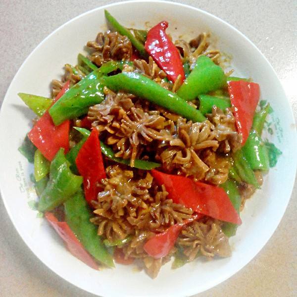 喷香的鸡胗炒尖椒