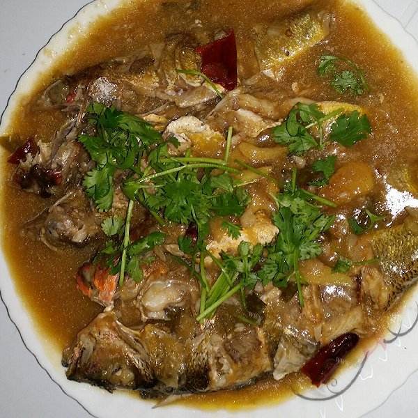 「健康美食」红烧黄花鱼