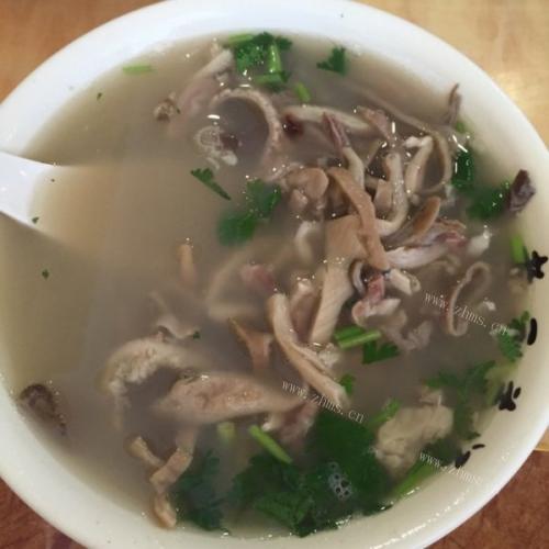 常吃不腻的煮羊汤