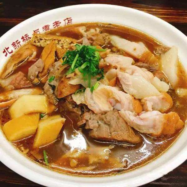 美味的卤煮火烧