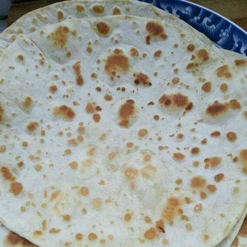 诱人的烫面饼 