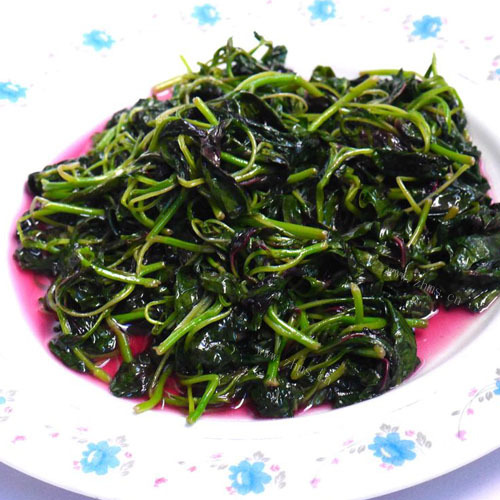 迷人的清炒苋菜