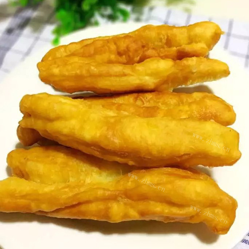 常吃不腻的炸油条