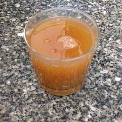 香滑的玉米胡萝卜汁