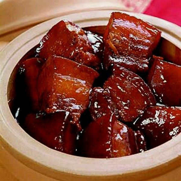 香菇玫瑰腐乳红烧肉