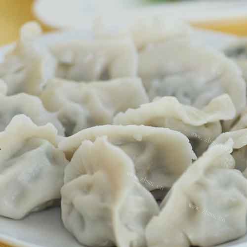 可口的鱼肉馅饺子