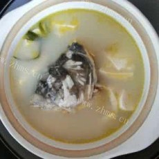 营养的鱼头豆腐汤的做法