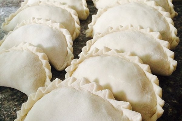 家常版奶奶牌“牛滚水”饺子