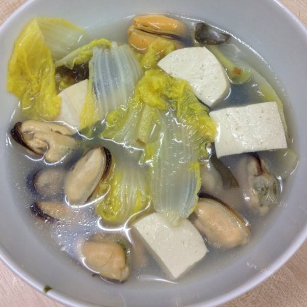 美味的海蛎豆腐汤