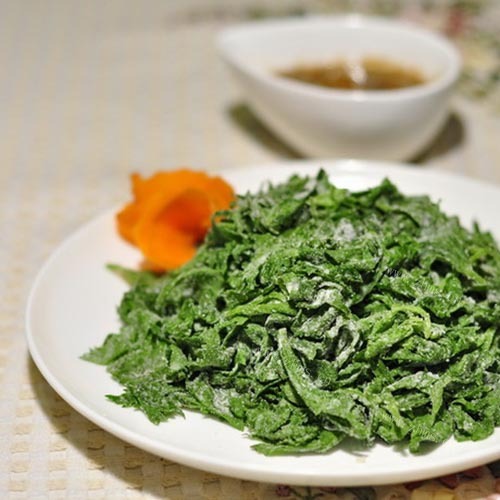 很喜欢的蒸芹菜叶