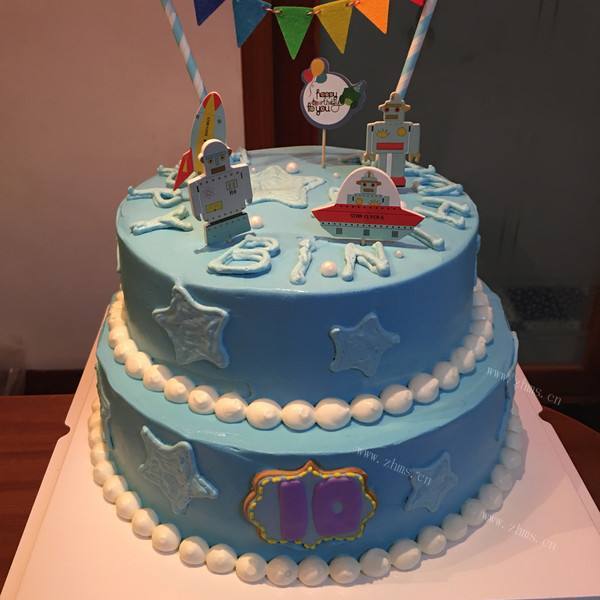 花束双层生日蛋糕