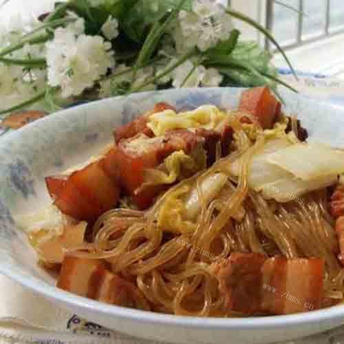 简单版白菜猪肉炖粉条
