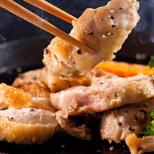 回味无穷的土豆烧鸡肉