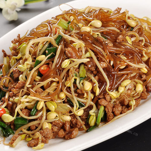 美味的粉条炒肉