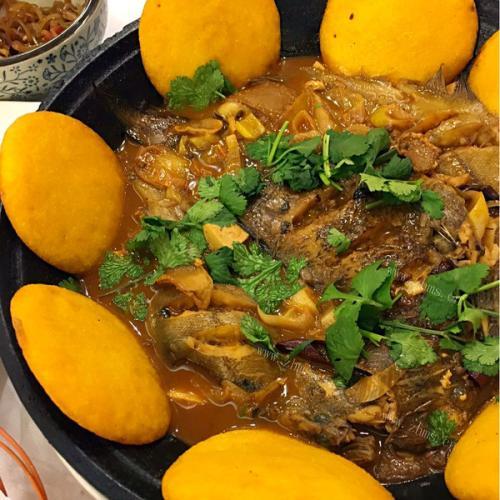 #回忆#铁锅炖鱼贴饼子