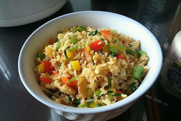 家常彩椒蛋炒饭…我的午餐