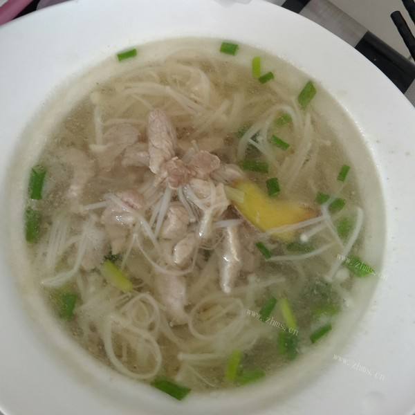 好吃的金针菇汤