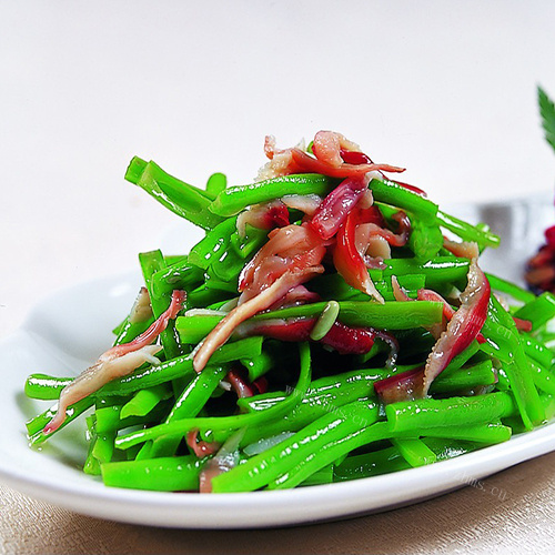 家常菜清炒空心菜
