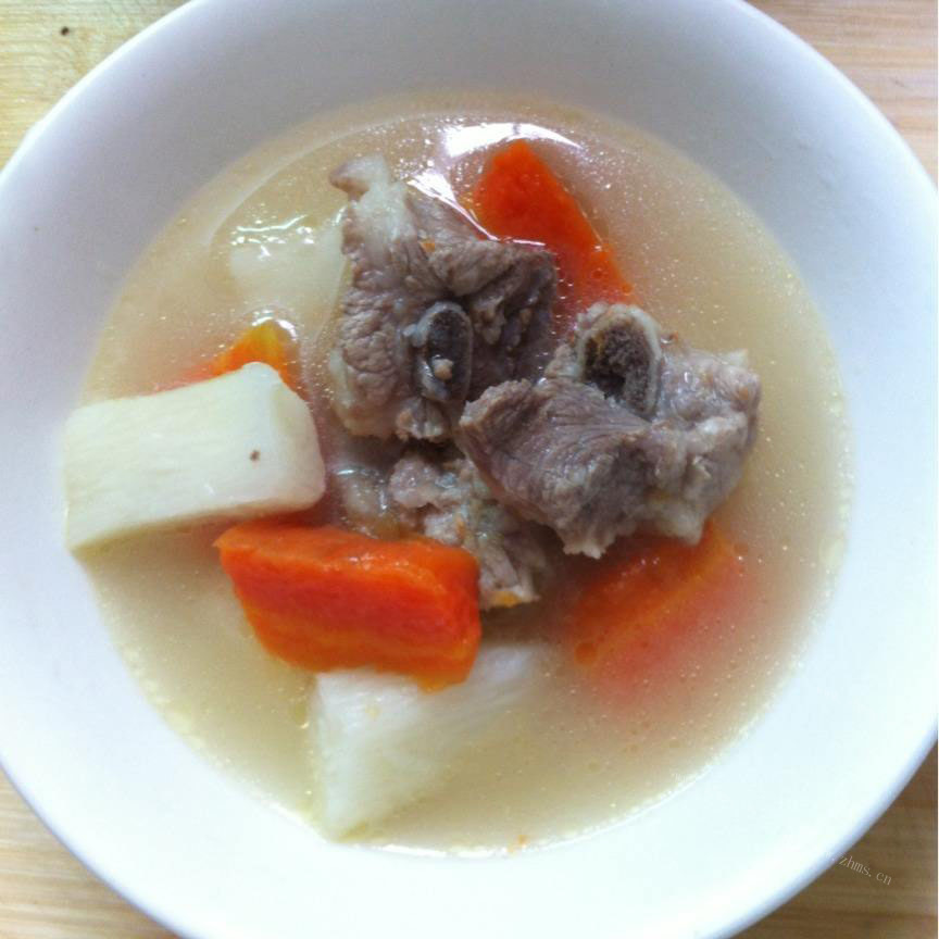 [懒人美食]淮山排骨汤