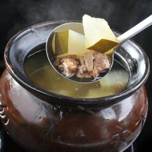 鲜美可口的绿豆冬瓜排骨汤