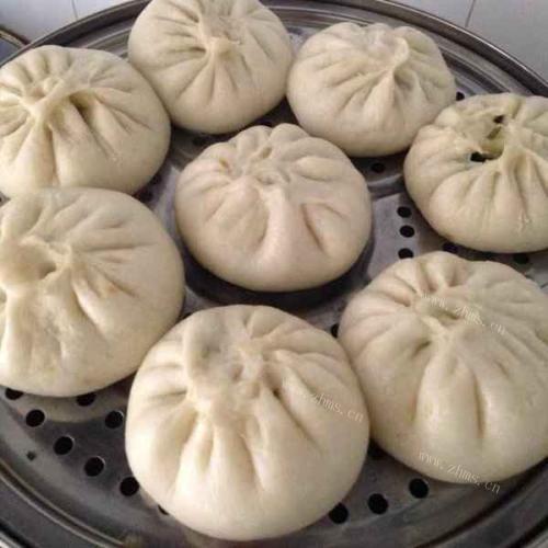 很不错的小笼包子的做法