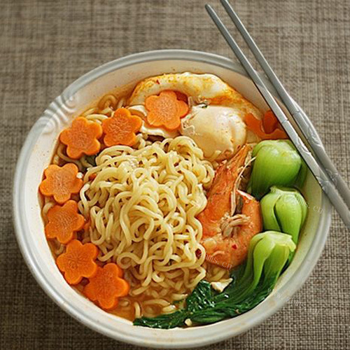 鸡蛋方便面