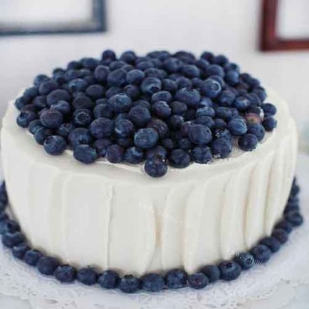好吃的蓝莓蛋糕