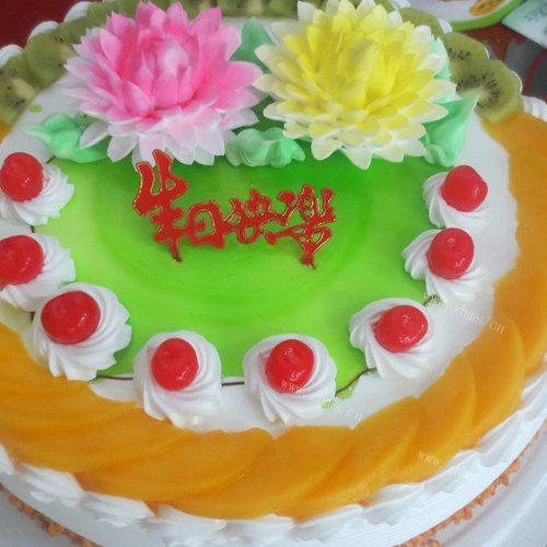 水果奶油生日蛋糕做法
