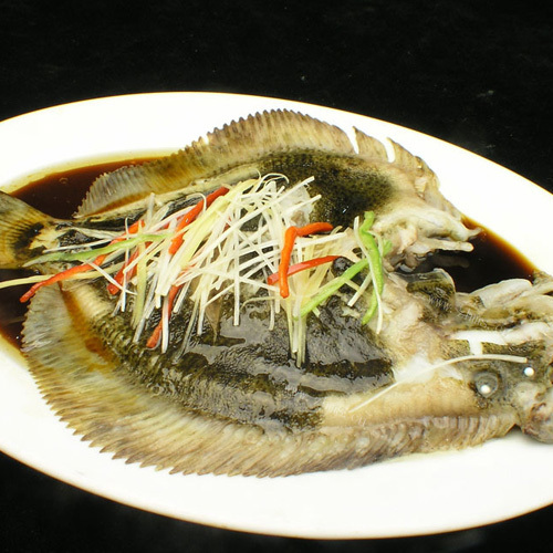 家庭版清蒸多宝鱼