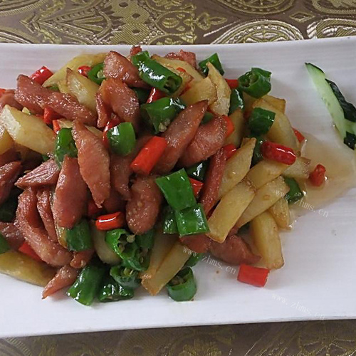 健康的土豆炒肉