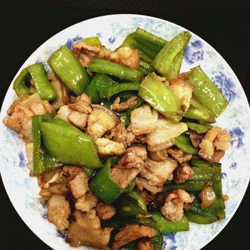 青椒炒五花肉