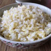健康的高粱米饭