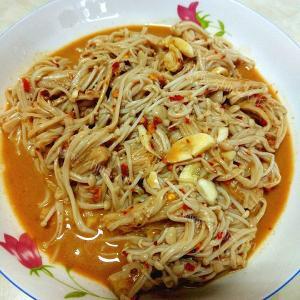 家常菜凉拌金针菇