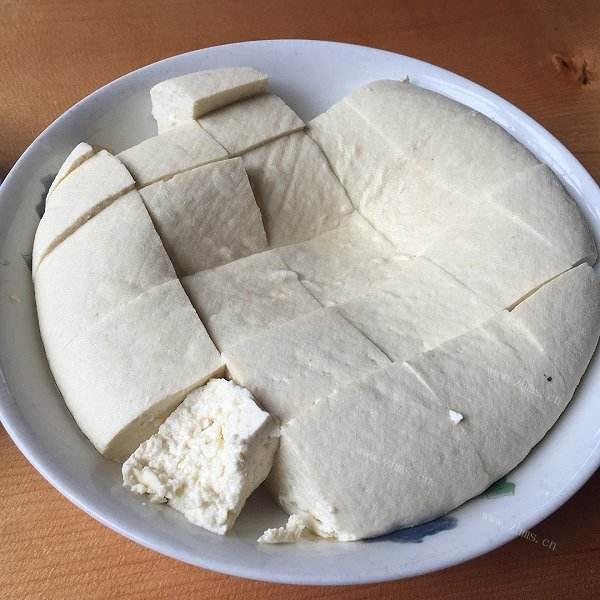 饱满的自制豆腐