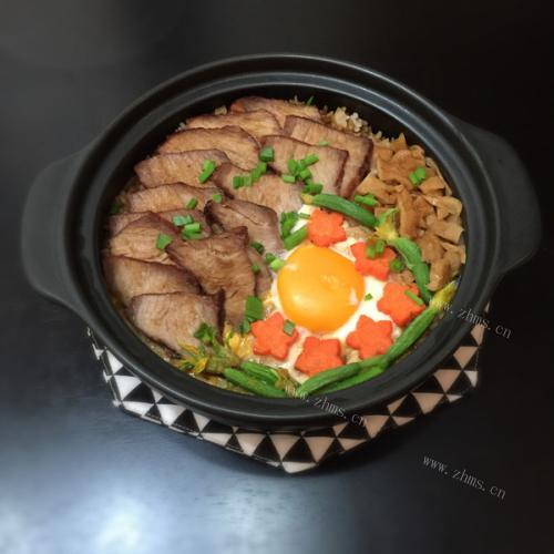 常吃不腻的煲仔饭的做法