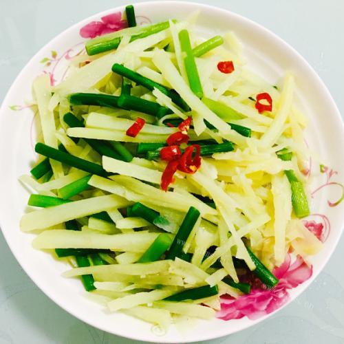 香脆的炒土豆丝