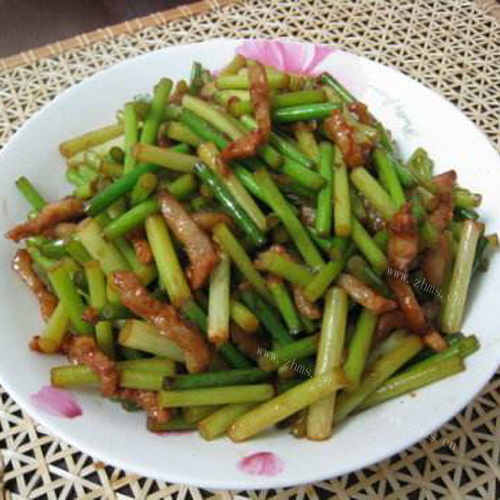 好吃的肉炒蒜苗